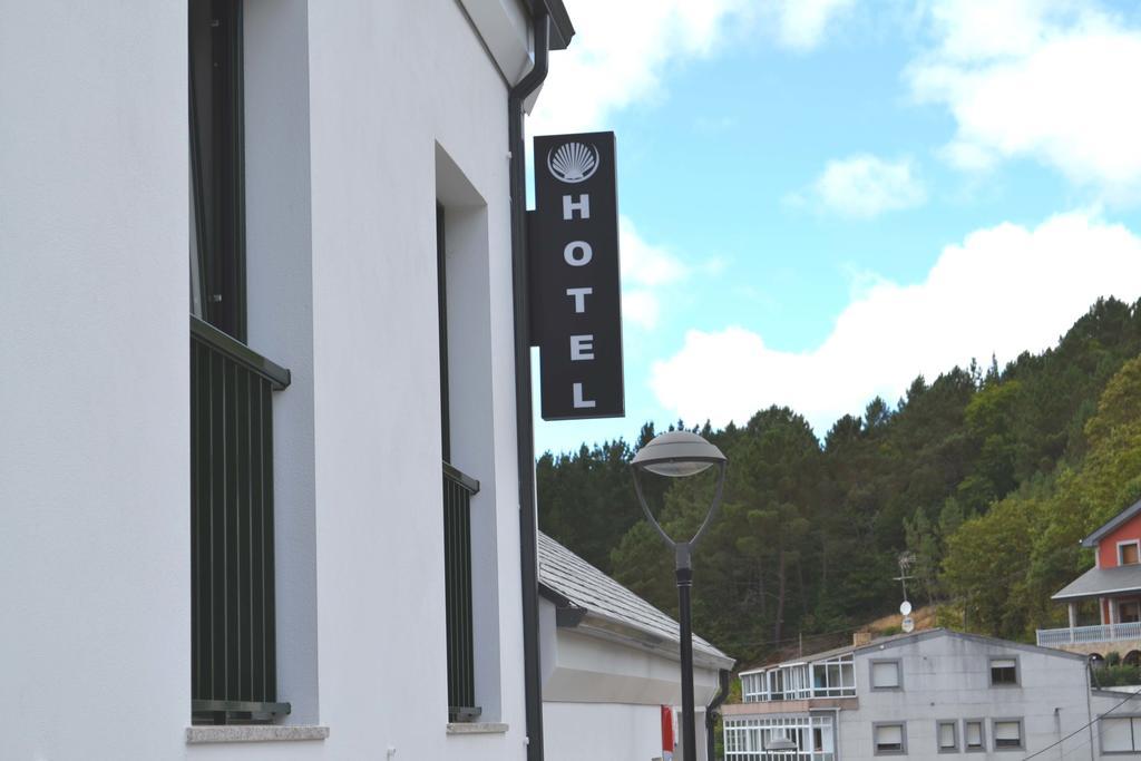 Hotel Ferramenteiro De Portomarín Exterior foto